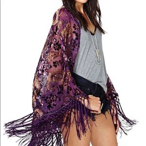 Reverse velvet floral kimono